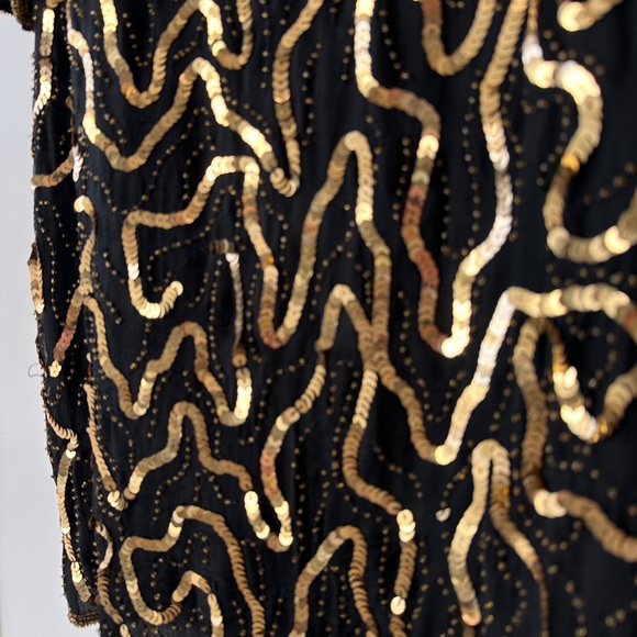 Vintage Jewel Queen top - size Medium 100% silk - Picture 3 of 4